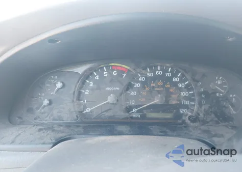 2005 Toyota Sequoia Sr5 V8 z USA, uszkodzony, nr VIN 5TDBT44A65S247053